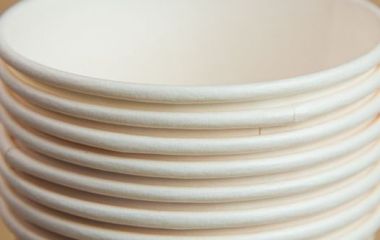 Відмінності пластикового пакування від паперового